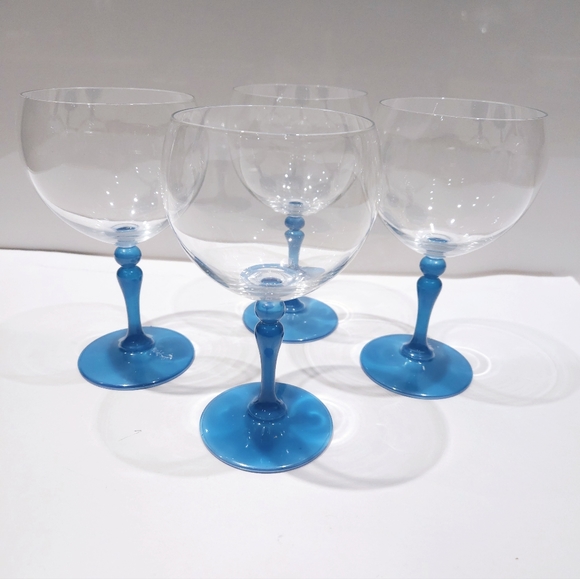 wine glasses - Picture 7 of 7